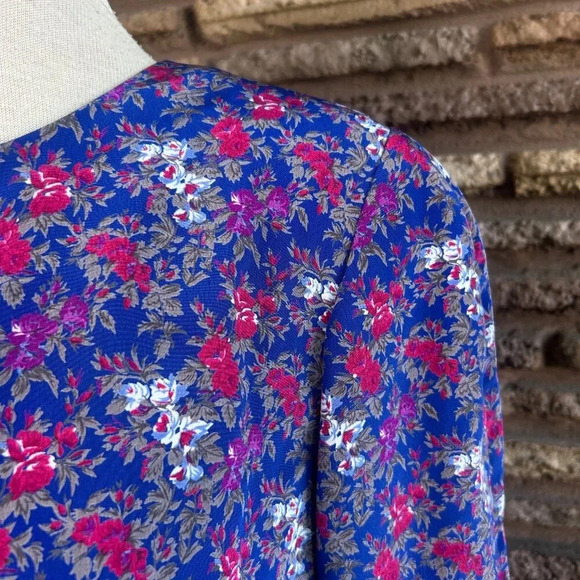 Vintage Liz Claiborne Blue Floral Modest Belted Shirtwaist Dress Size 16 - Picture 6 of 10